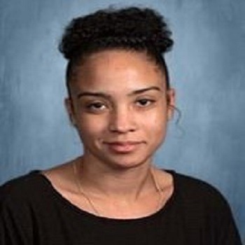 online school teacher tanisha